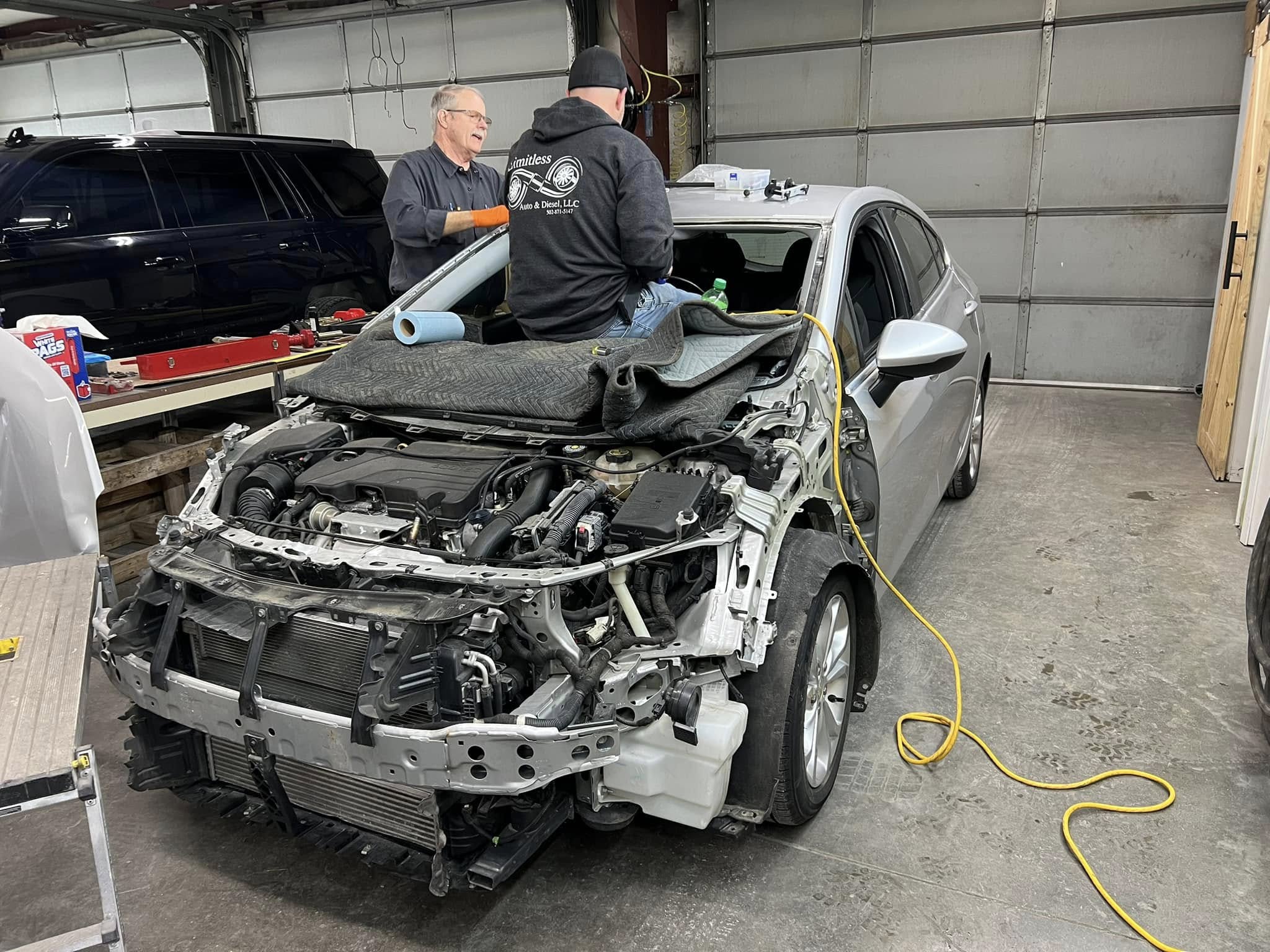 Collision and auto body repair in Frankfort, Kentucky - LImitless Auto Body